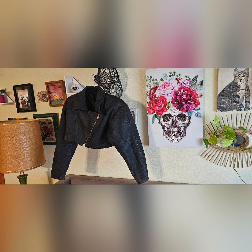 Leather jacket - Picture 4 of 5